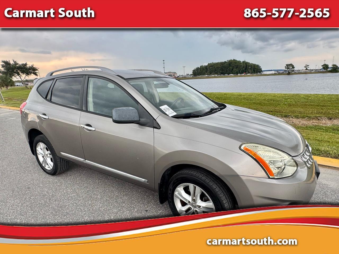 Nissan Rogue FWD 4dr SV 2013