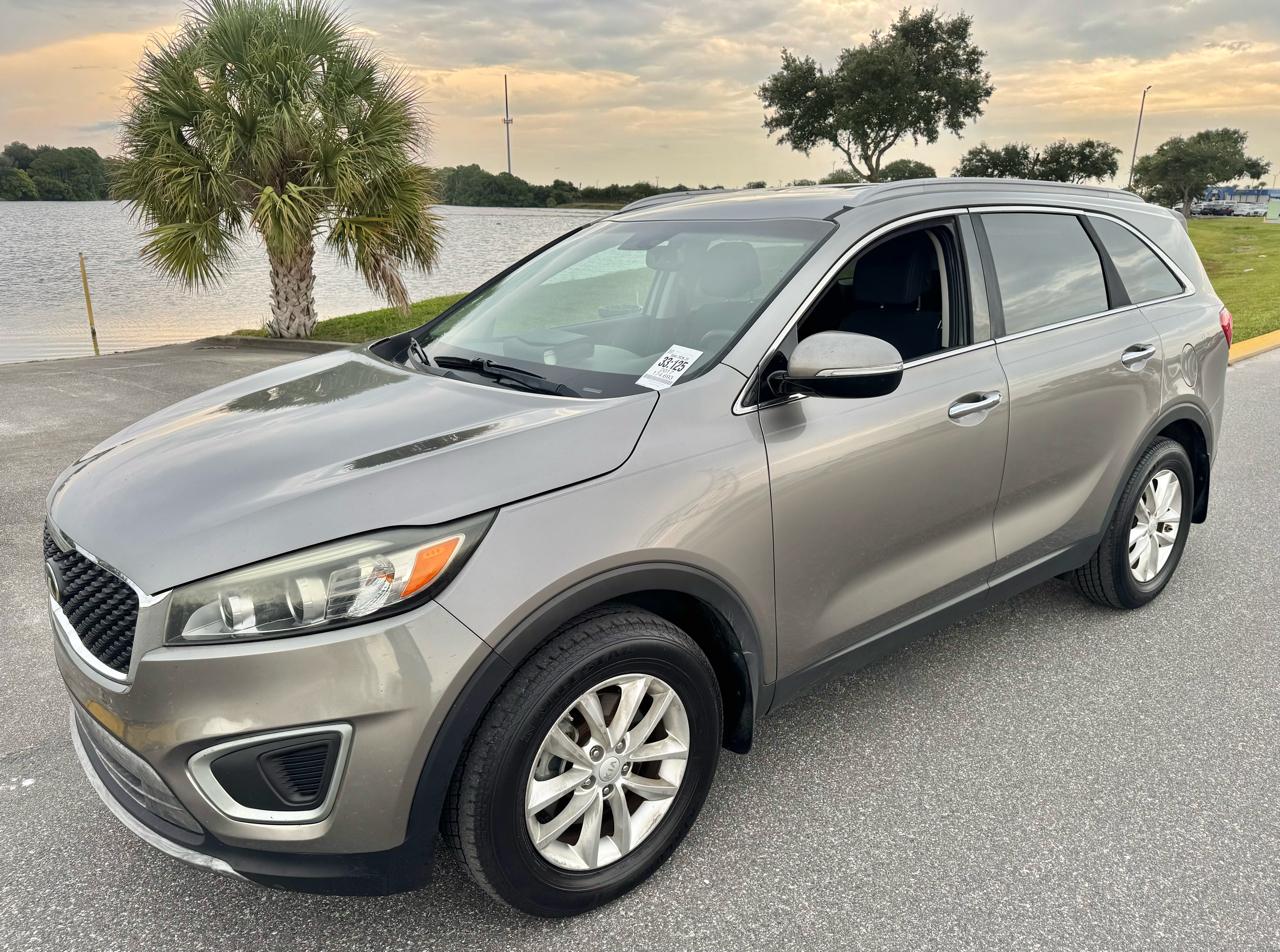 Kia Sorento LX FWD 2017