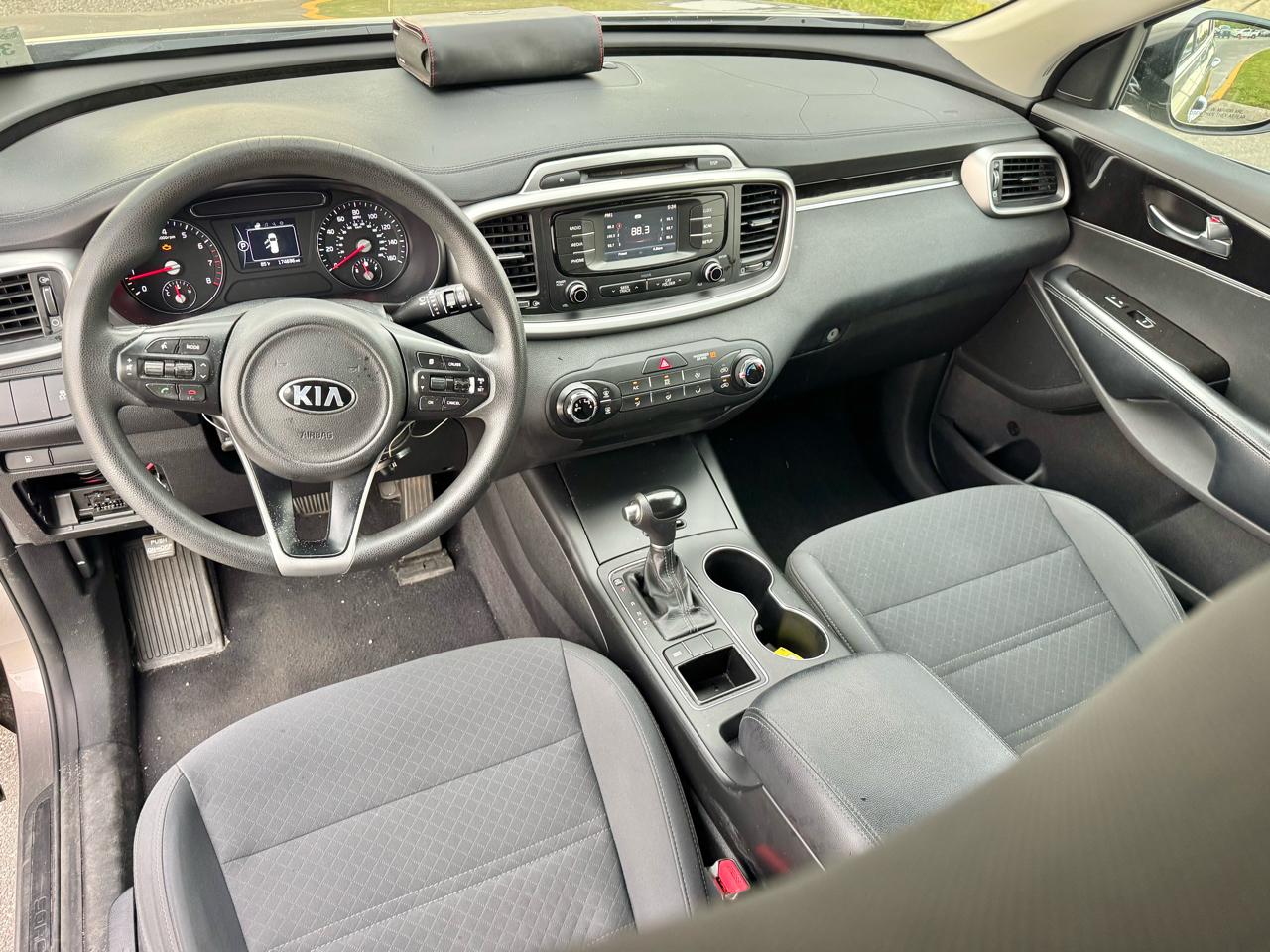Kia Sorento LX FWD 2017