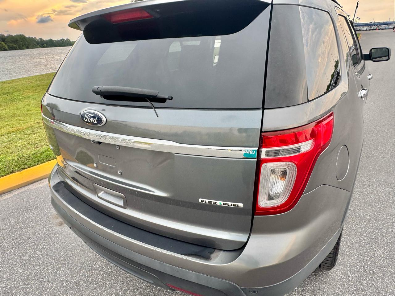 Ford Explorer FWD 4dr XLT 2013