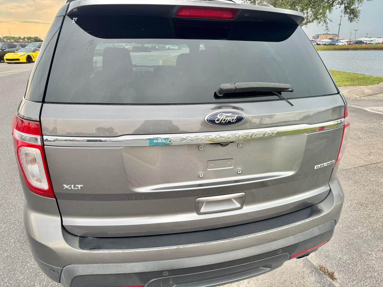 Ford Explorer FWD 4dr XLT 2013
