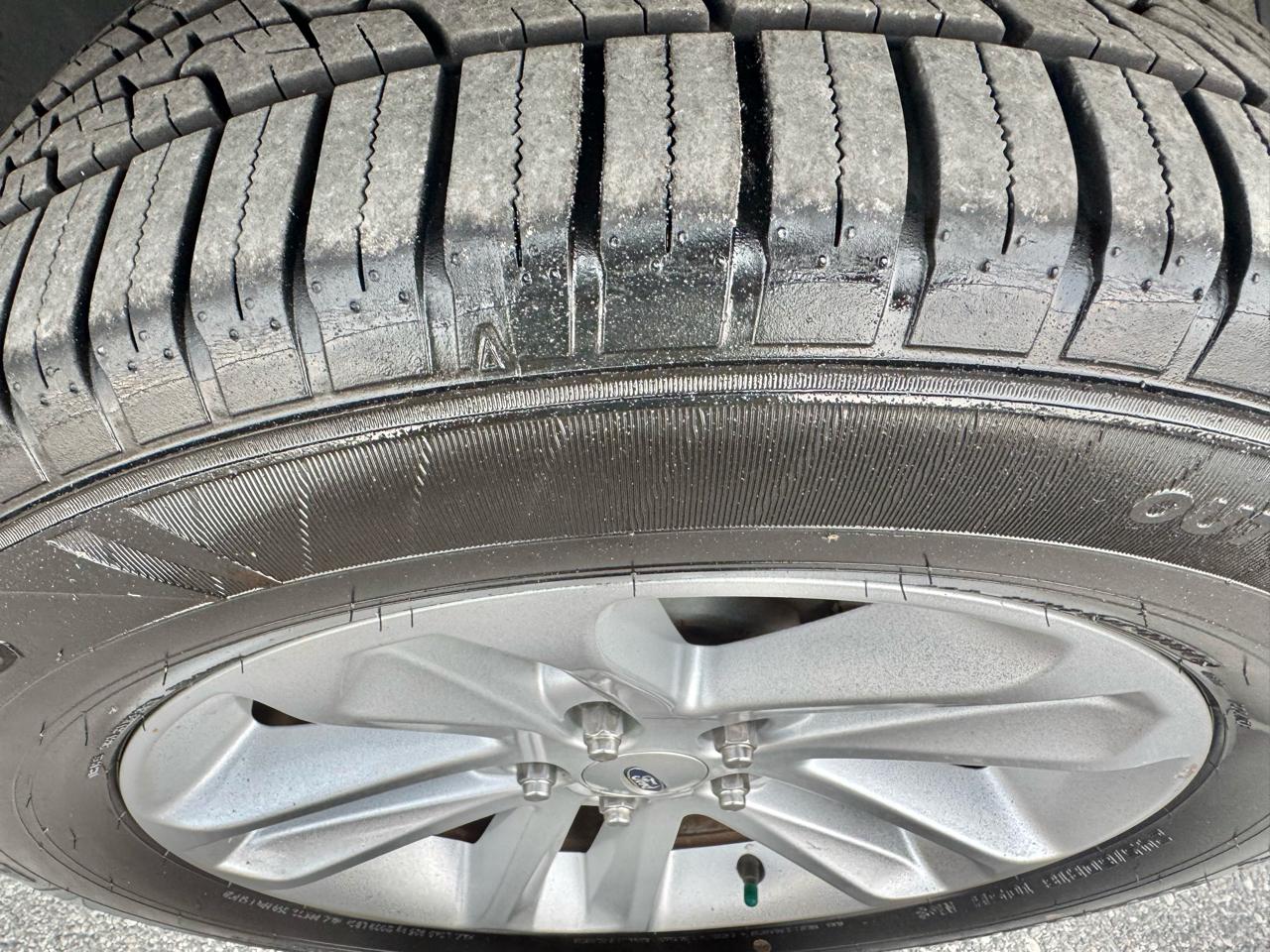 Ford Explorer FWD 4dr XLT 2013