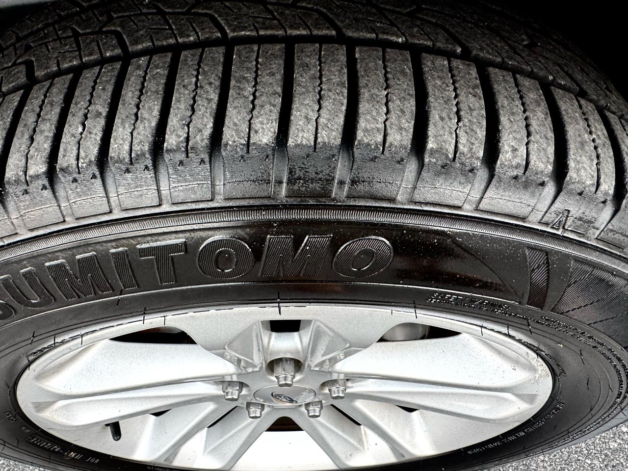 Ford Explorer FWD 4dr XLT 2013