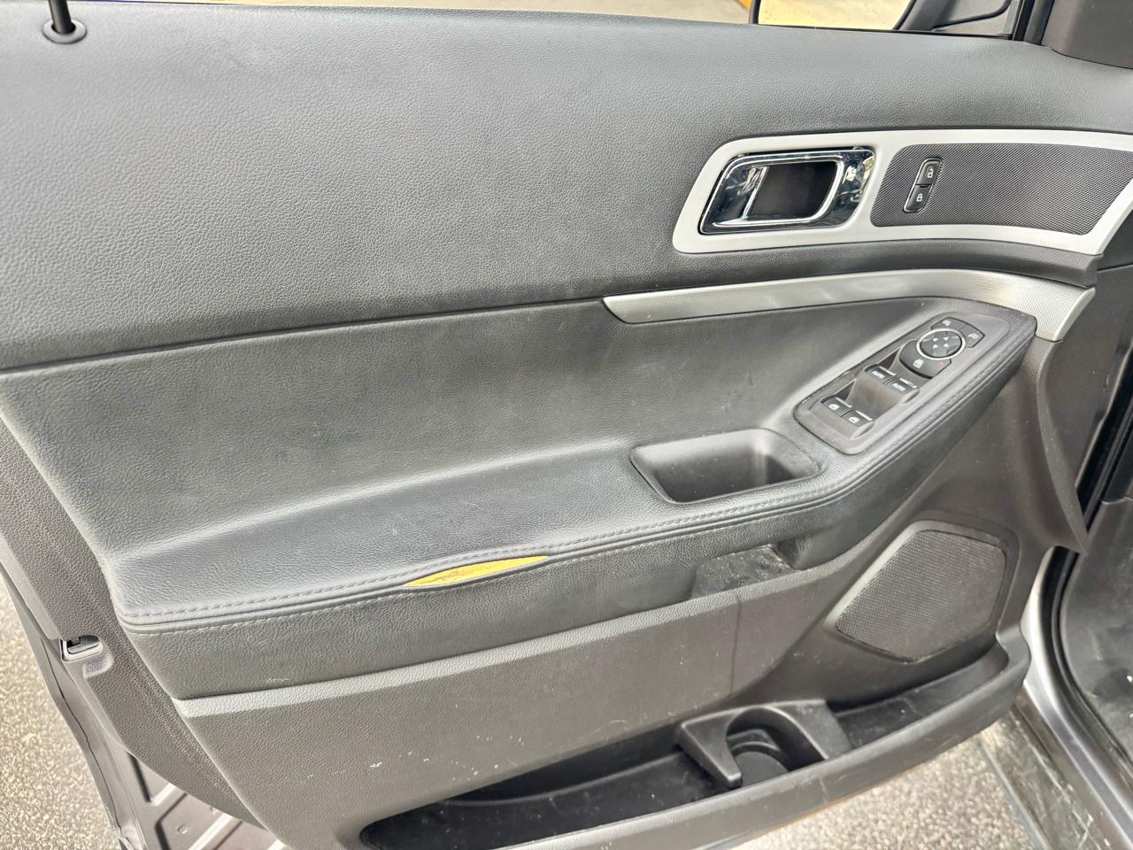 Ford Explorer FWD 4dr XLT 2013