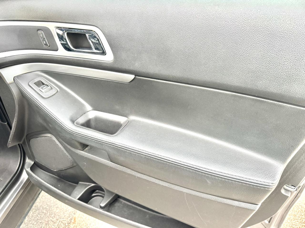 Ford Explorer FWD 4dr XLT 2013