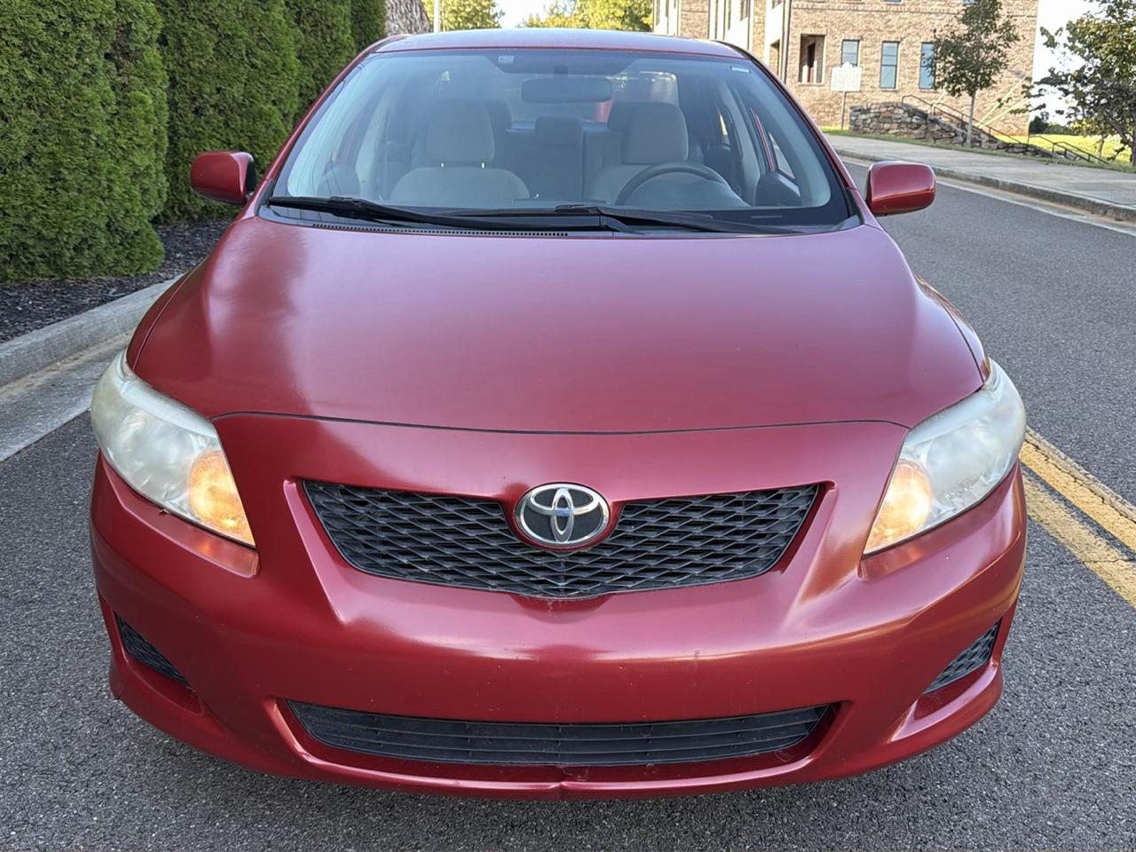 Toyota Corolla 4dr Sdn Man (Natl) 2010