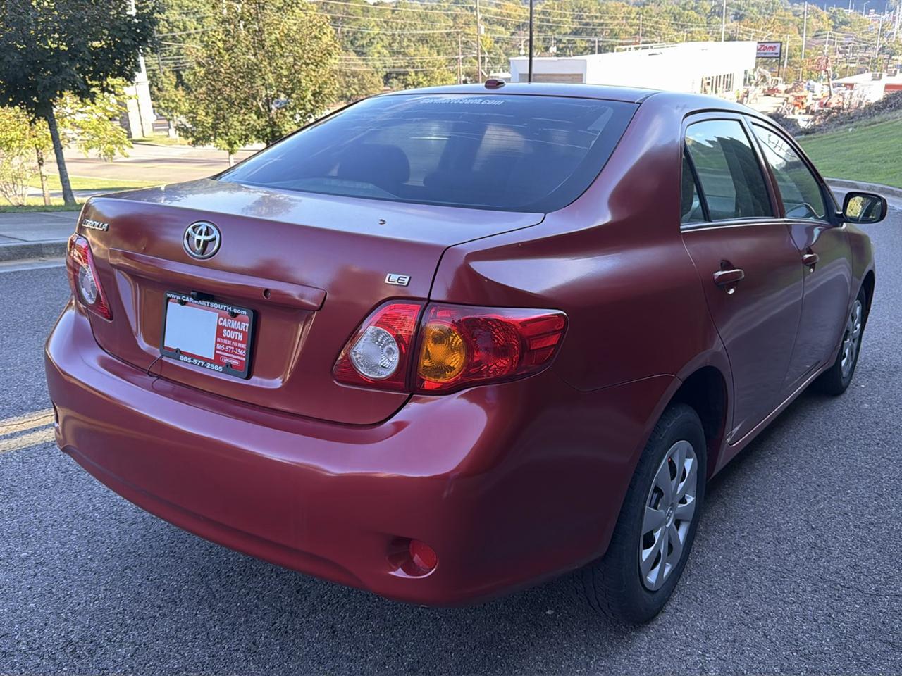 Toyota Corolla 4dr Sdn Man (Natl) 2010