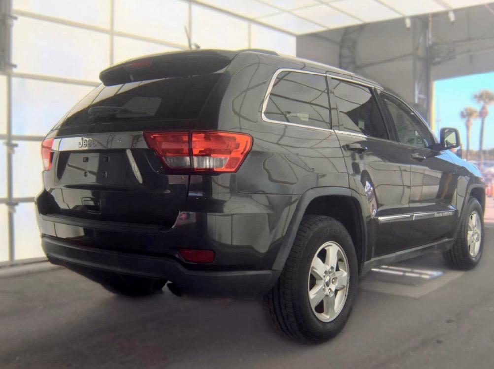 Jeep Grand Cherokee 4WD 4dr Laredo 2011