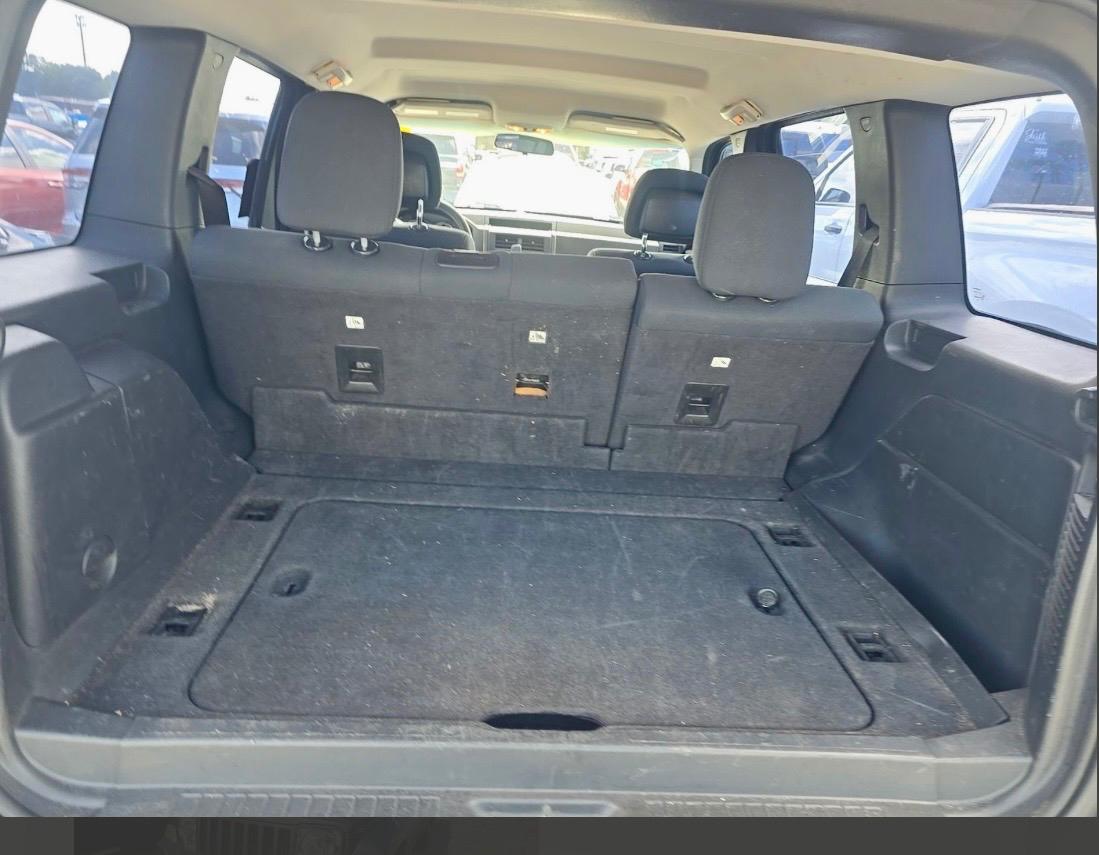 Jeep Liberty RWD 4dr Sport 2012