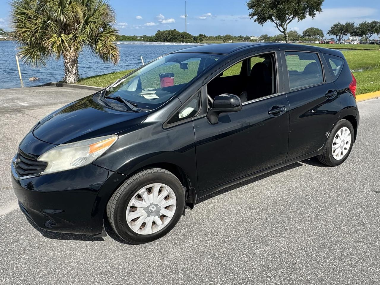 Nissan Versa Note 5dr HB CVT 1.6 SV 2014