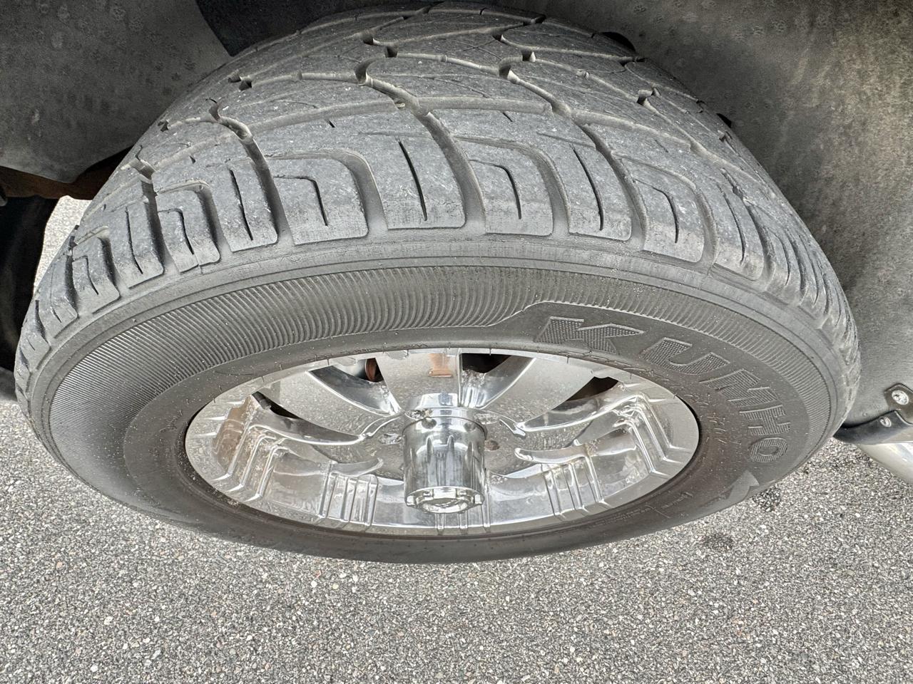 Ford F-150 SuperCrew 139" XLT 2002