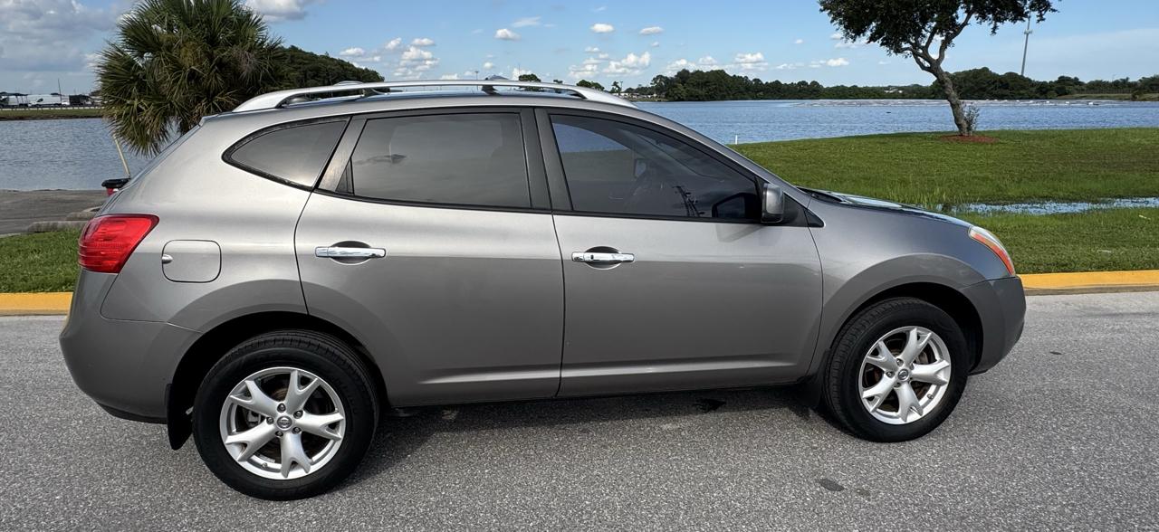 Nissan Rogue FWD 4dr SL 2010