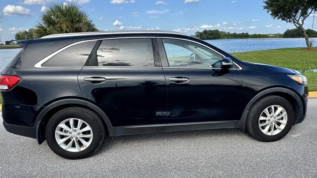 Kia Sorento LX V6 FWD 2017
