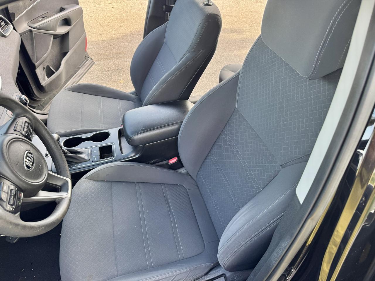 Kia Sorento LX V6 FWD 2017