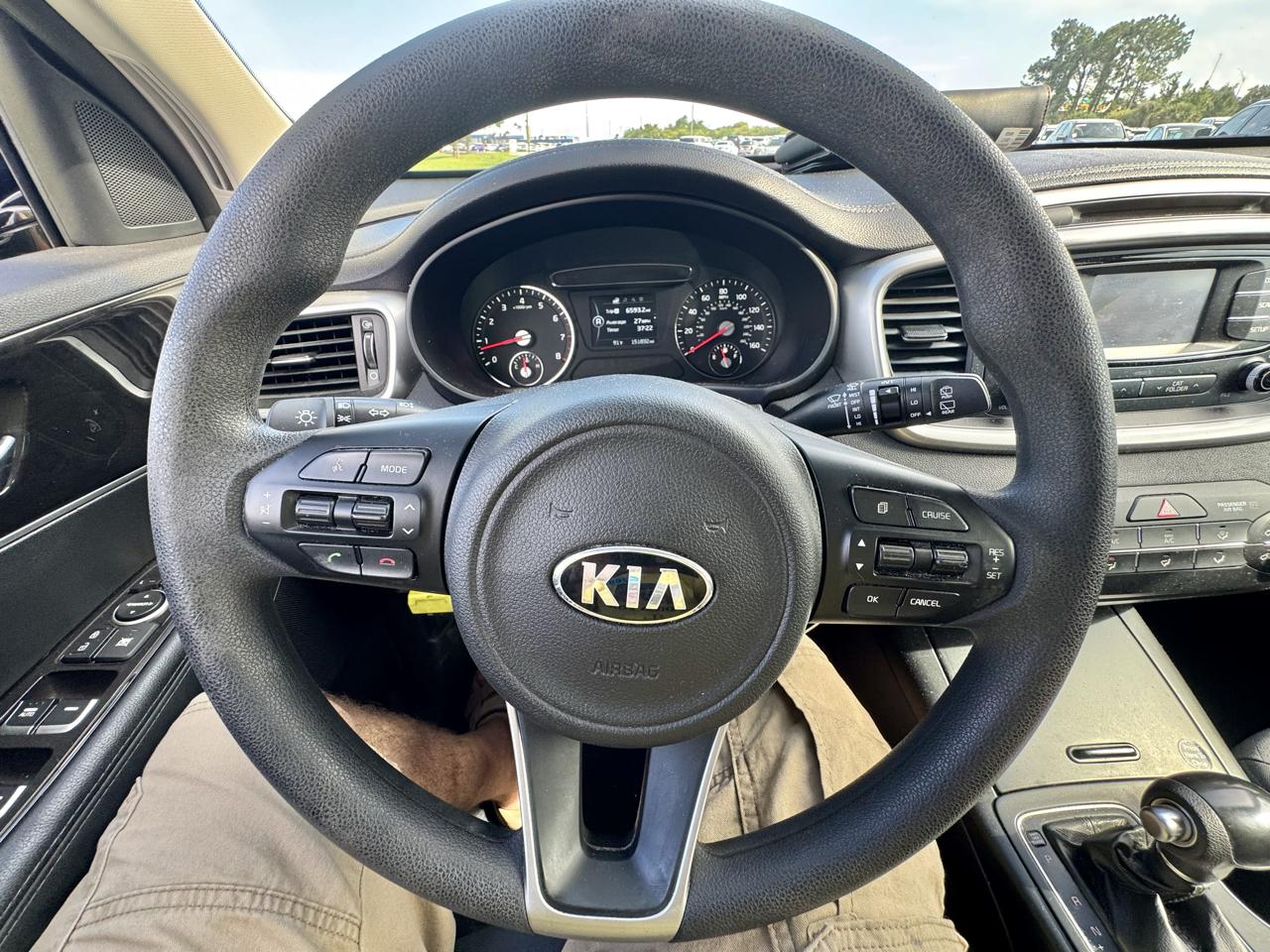 Kia Sorento LX V6 FWD 2017