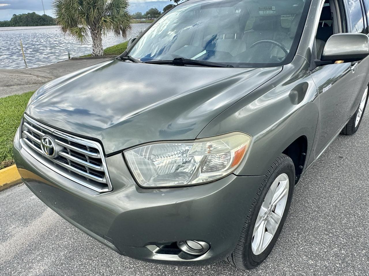 Toyota Highlander 4dr V6 Limited (Natl) 2009