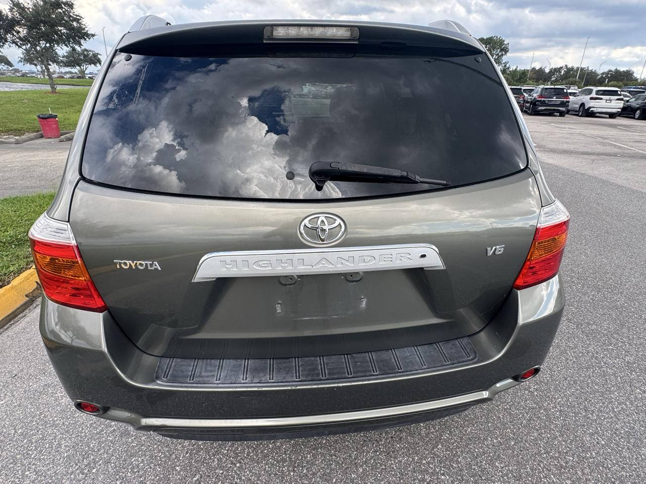 Toyota Highlander 4dr V6 Limited (Natl) 2009