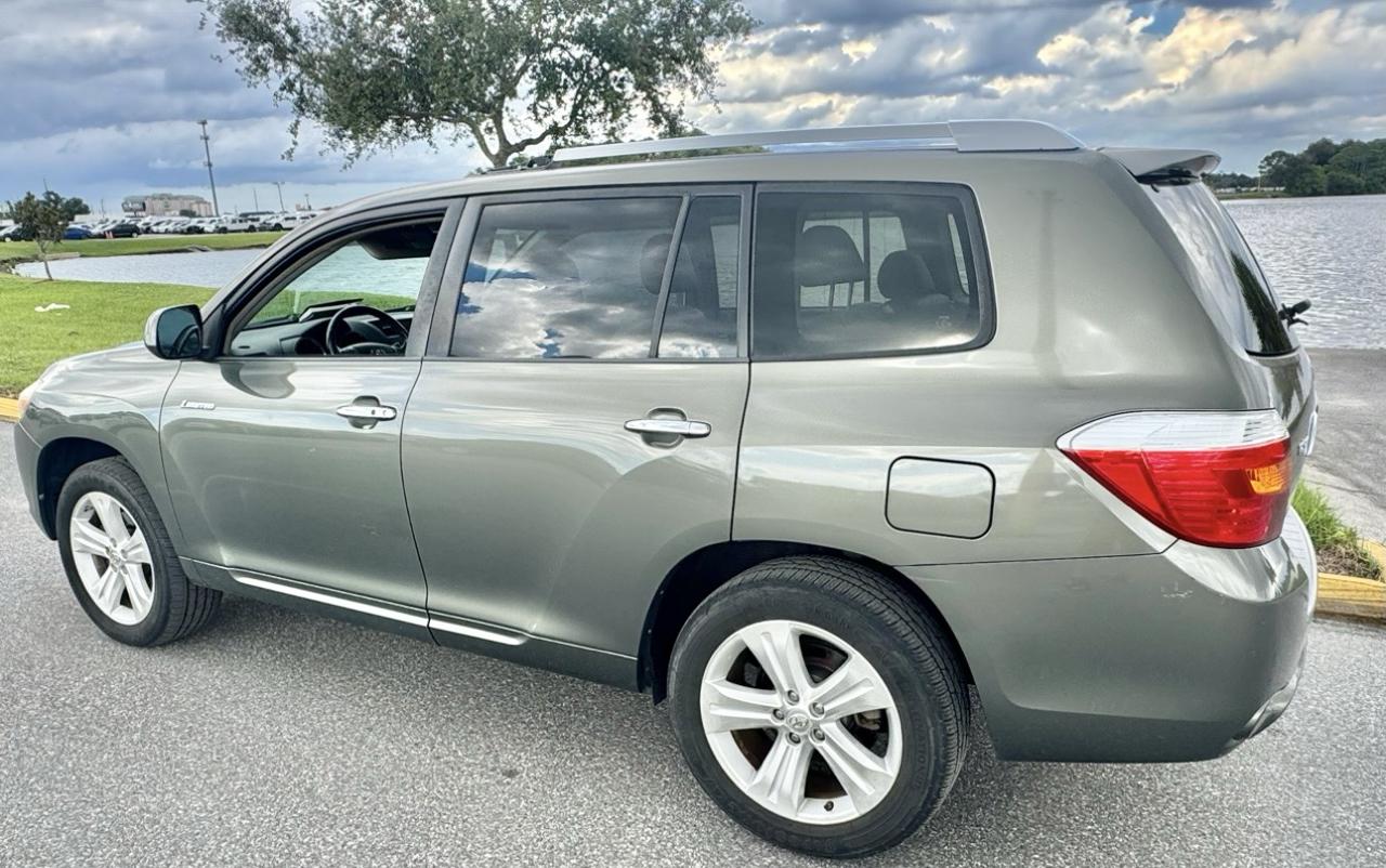 Toyota Highlander 4dr V6 Limited (Natl) 2009