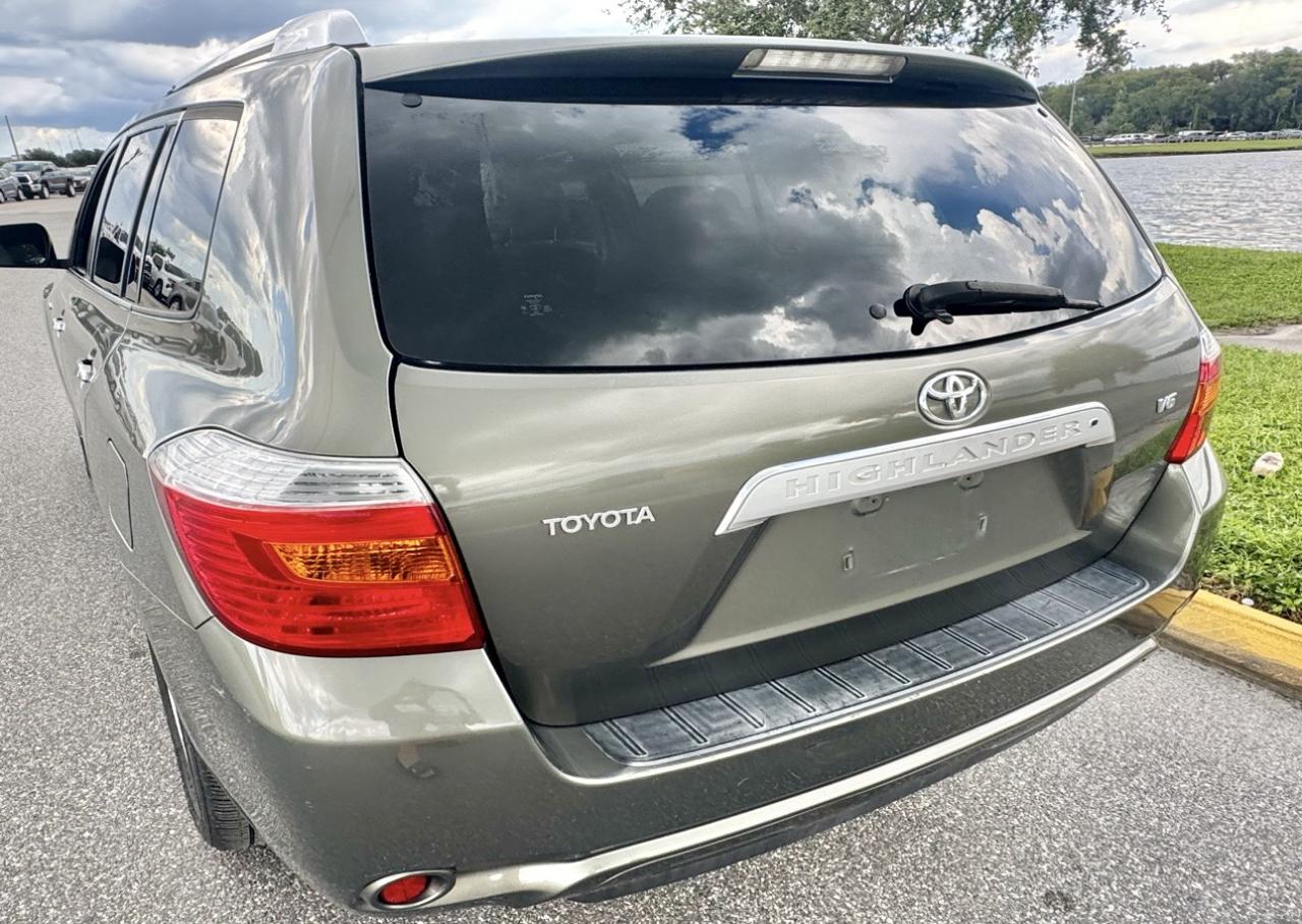 Toyota Highlander 4dr V6 Limited (Natl) 2009