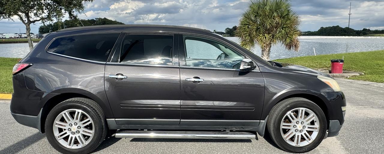 Chevrolet Traverse FWD 4dr LT w/1LT 2013