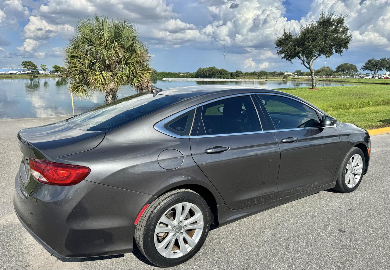 Chrysler 200 4dr Sdn Limited Platinum FWD 2016