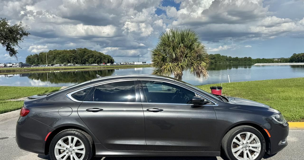 Chrysler 200 4dr Sdn Limited Platinum FWD 2016