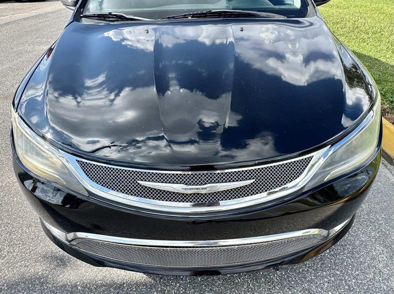 Chrysler 200 4dr Sdn Limited FWD 2015