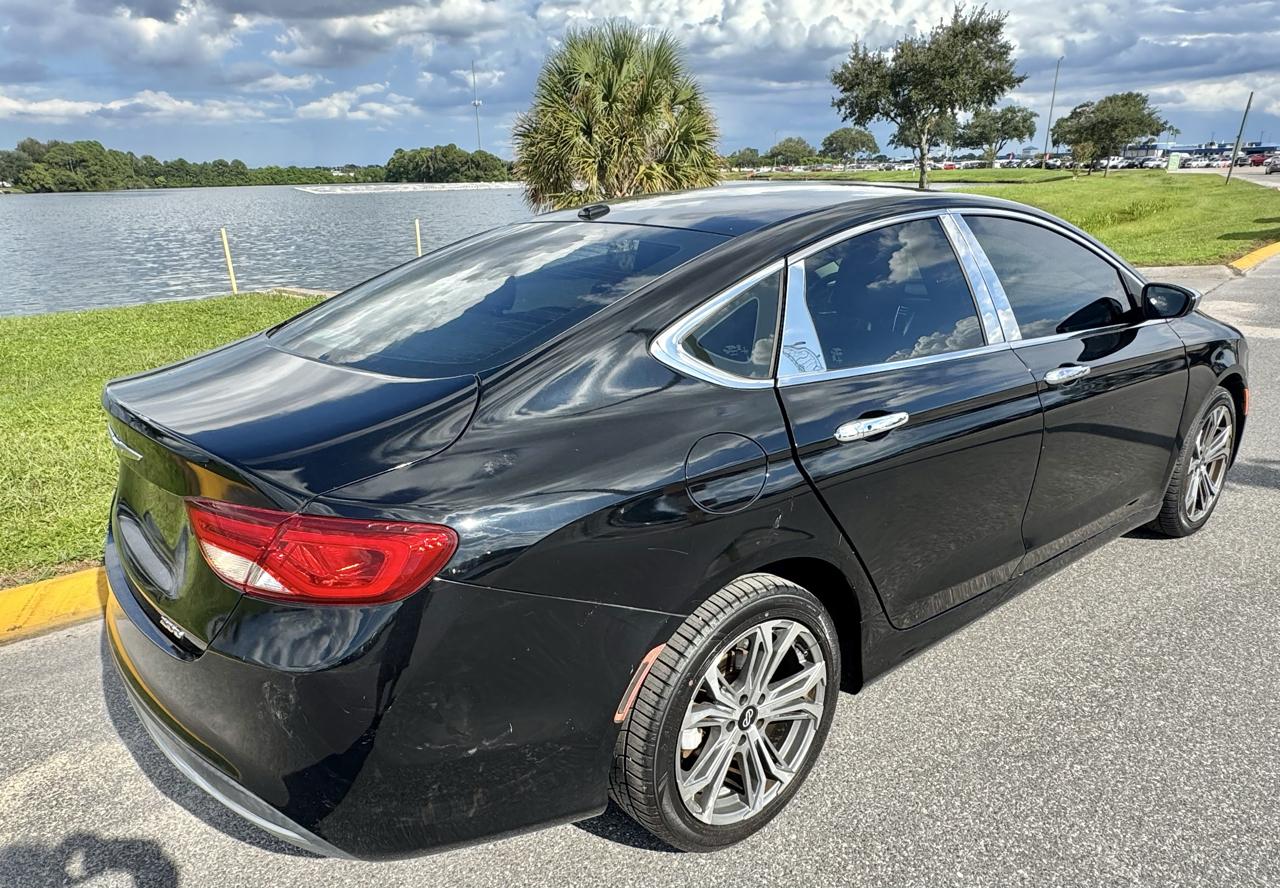 Chrysler 200 4dr Sdn Limited FWD 2015