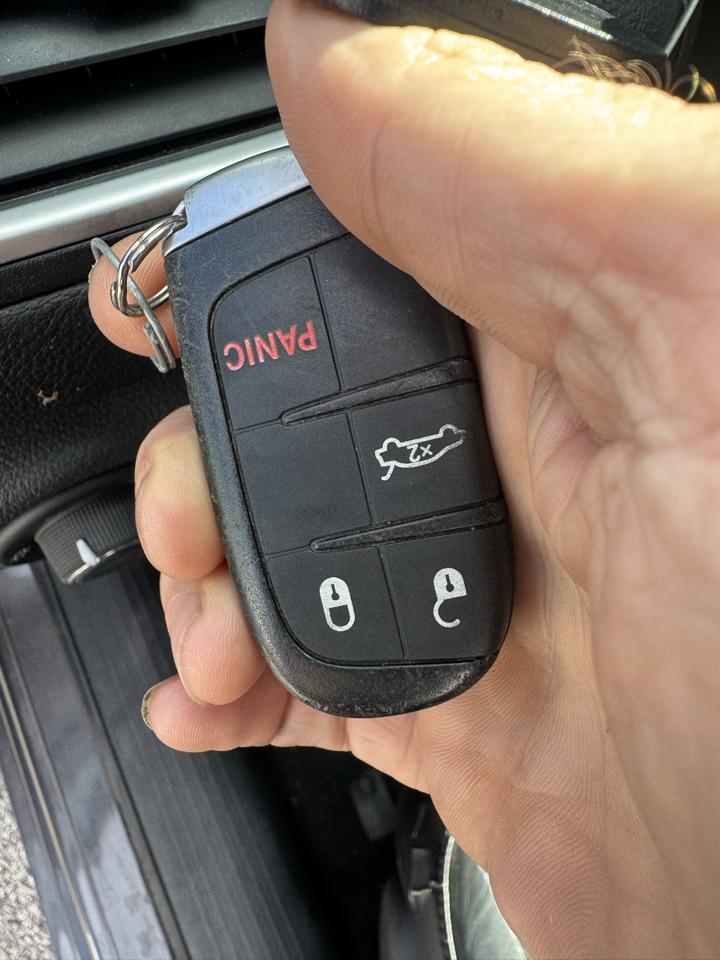 Chrysler 200 4dr Sdn Limited FWD 2015