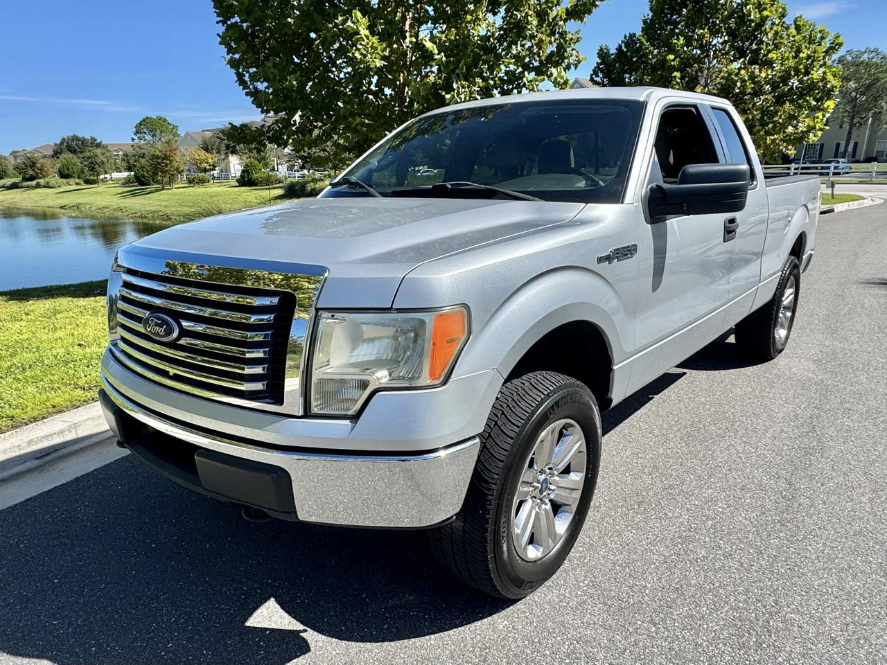 Ford F-150 4WD SuperCab 145" Lariat 2010
