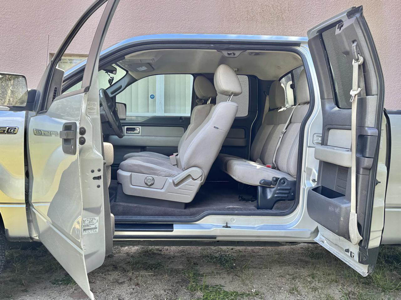 Ford F-150 4WD SuperCab 145" Lariat 2010