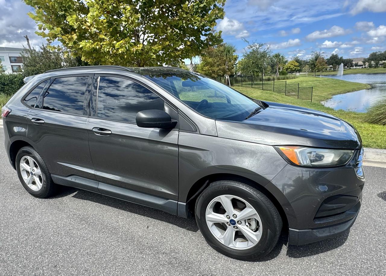 Ford Edge SE FWD 2020