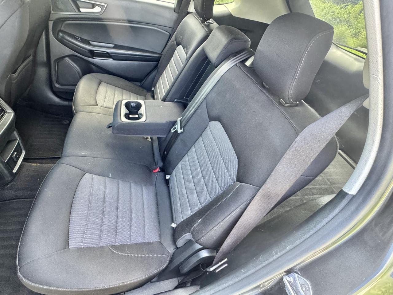 Ford Edge SE FWD 2020