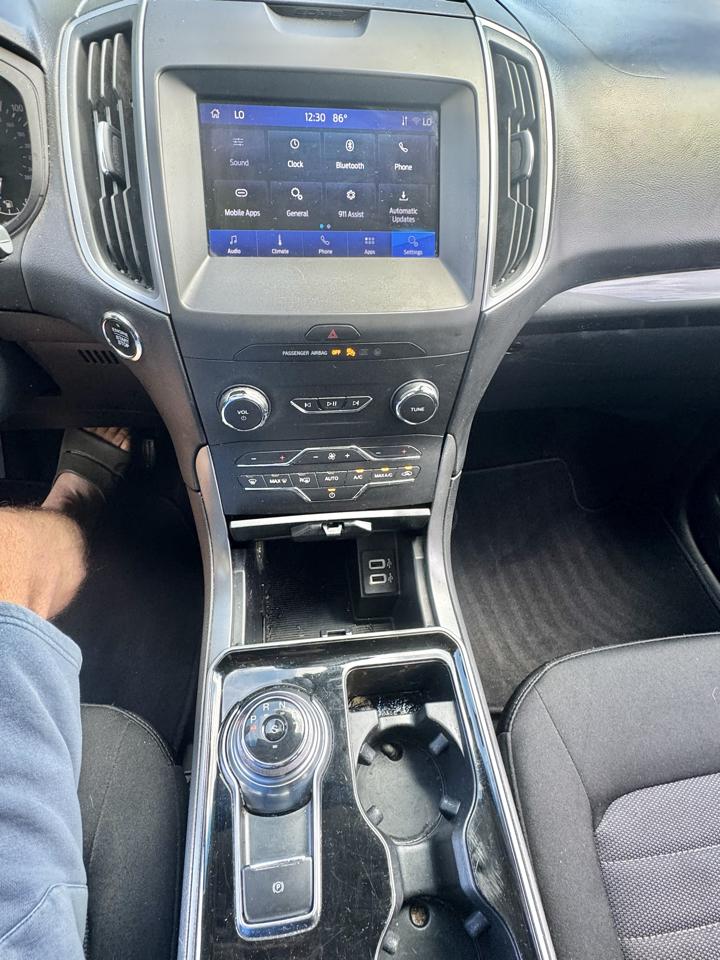 Ford Edge SE FWD 2020