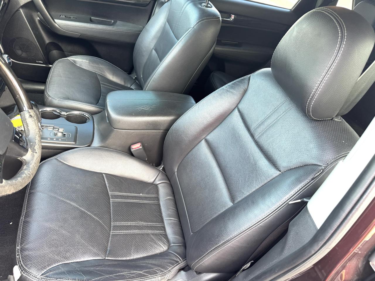 Kia Sorento 2WD 4dr V6 SX 2012