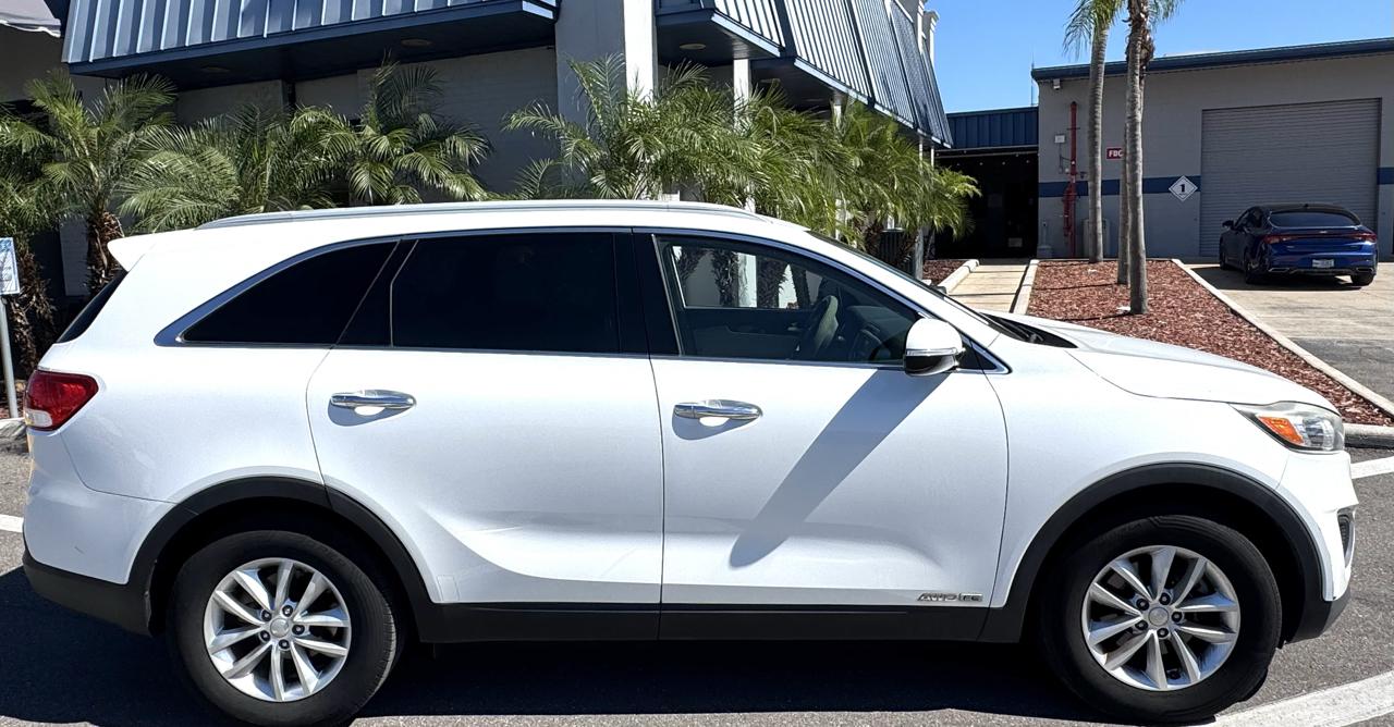 Kia Sorento 2WD 4dr I4 LX 2014