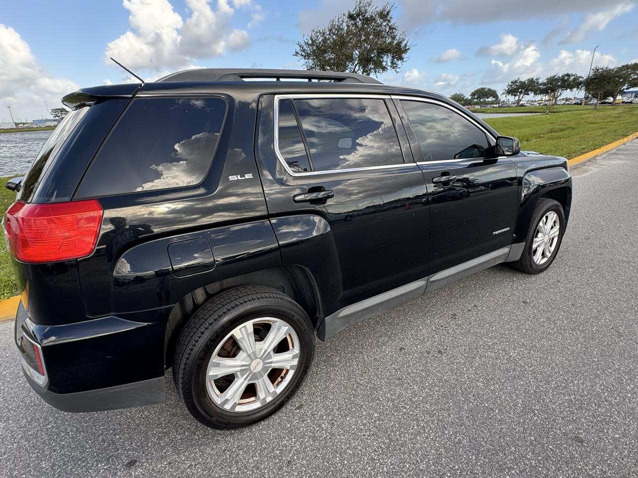 GMC Terrain FWD 4dr SLE w/SLE-2 2017