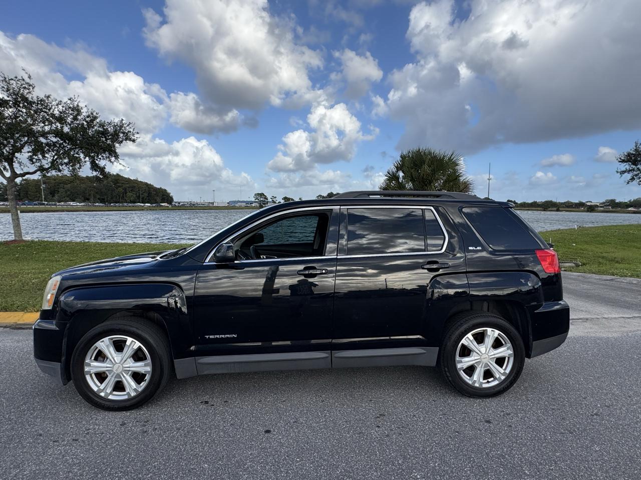 GMC Terrain FWD 4dr SLE w/SLE-2 2017