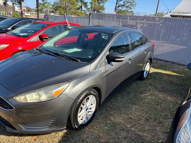 Ford Focus SE Sedan 2015