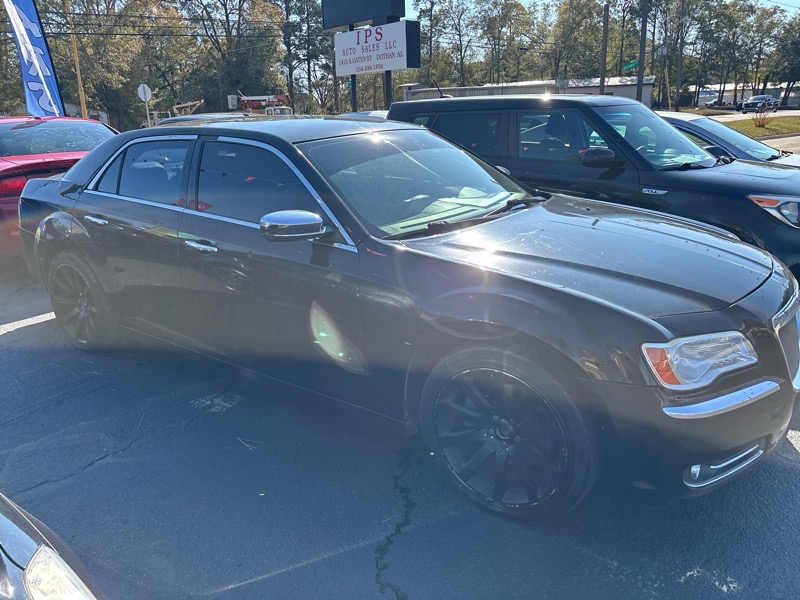 Chrysler 300 C RWD 2011