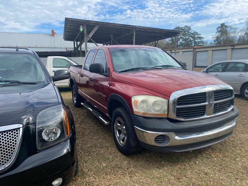 Dodge Ram 1500 ST Quad Cab 2WD 2006