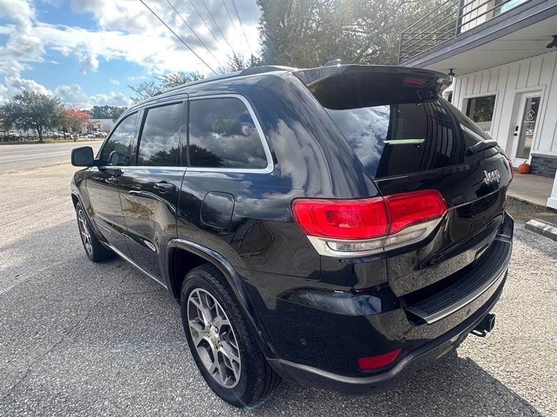 Jeep Grand Cherokee Limited 2WD 2018