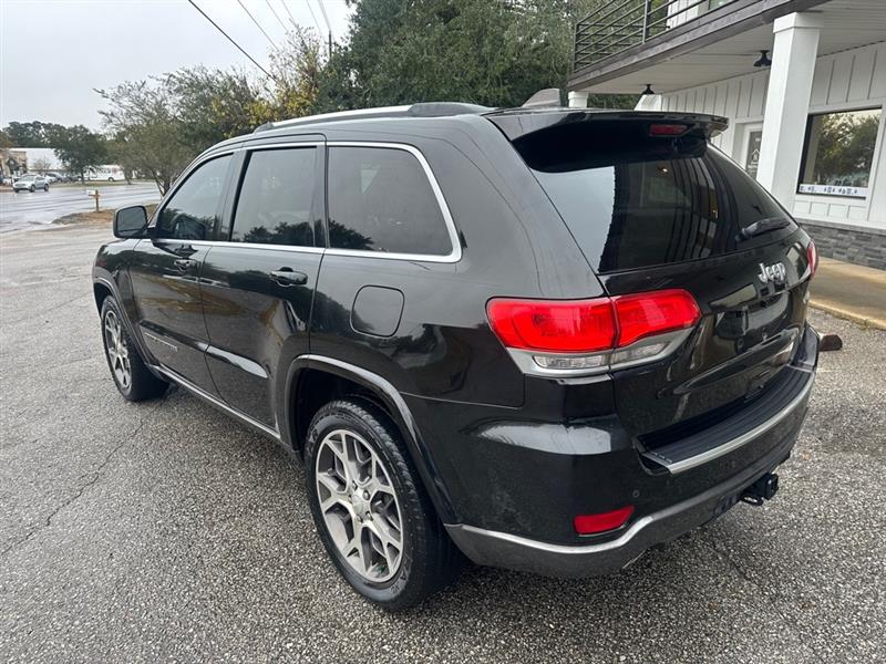 Jeep Grand Cherokee Limited 2WD 2018