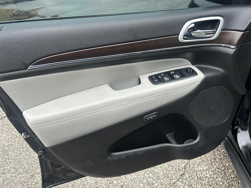 Jeep Grand Cherokee Limited 2WD 2018