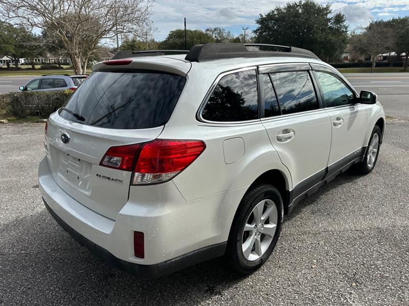 Subaru Outback 2.5i Premium 2013