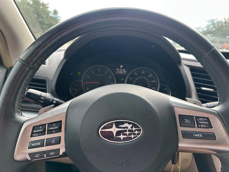 Subaru Outback 2.5i Premium 2013