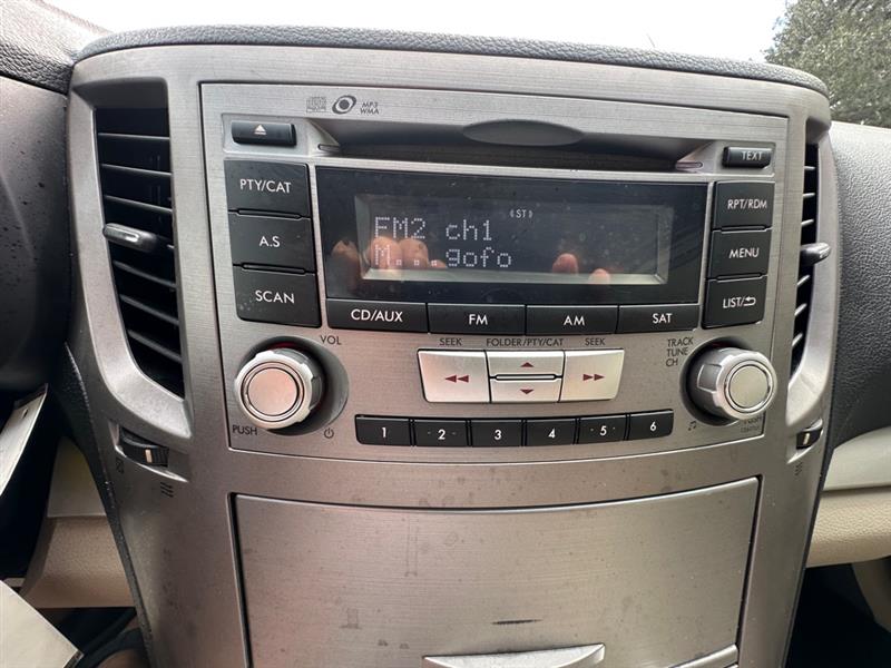 Subaru Outback 2.5i Premium 2013