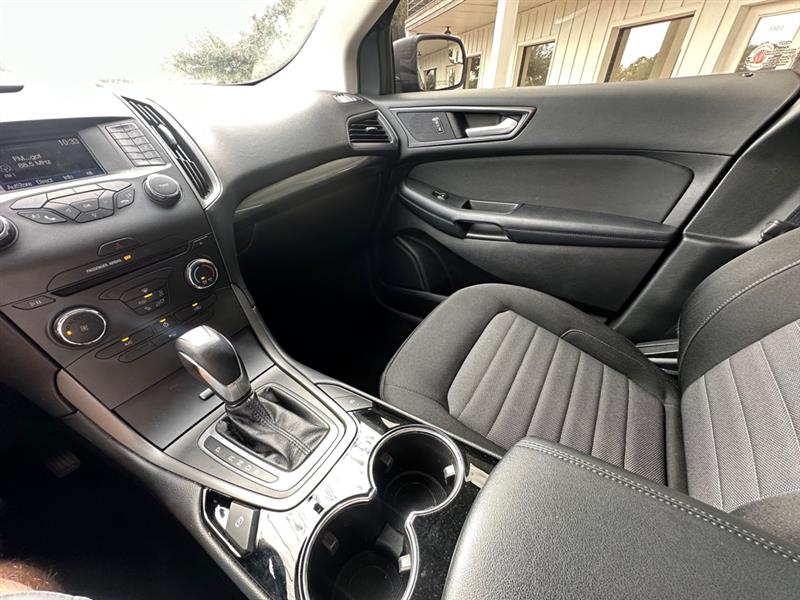 Ford Edge SE FWD 2018