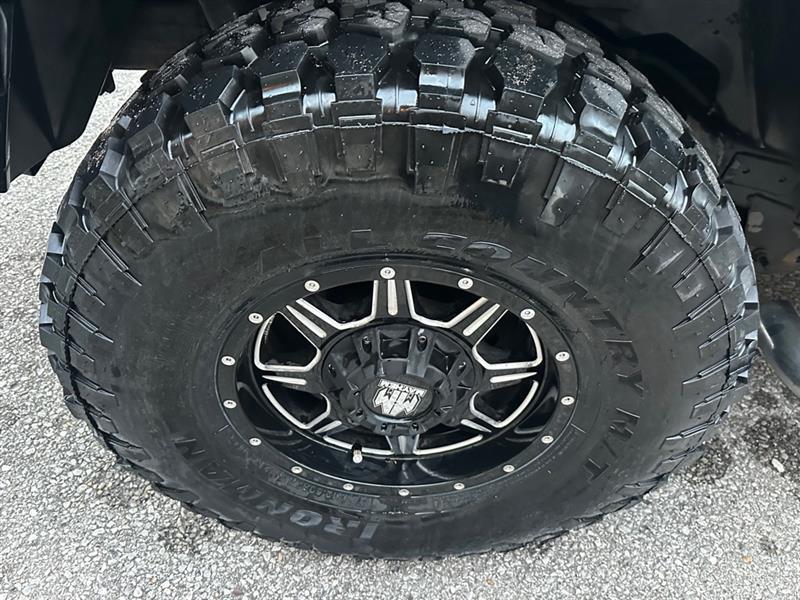 HUMMER H2 Sport Utility 2004