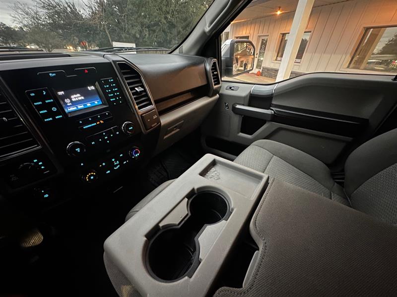 Ford F-150 XL SuperCrew 6.5-ft. Bed 4WD 2017